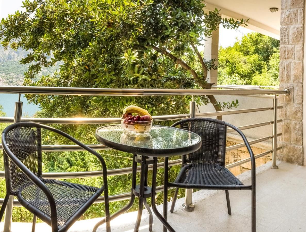 Апартаменты Apartments Kula Рисан-29