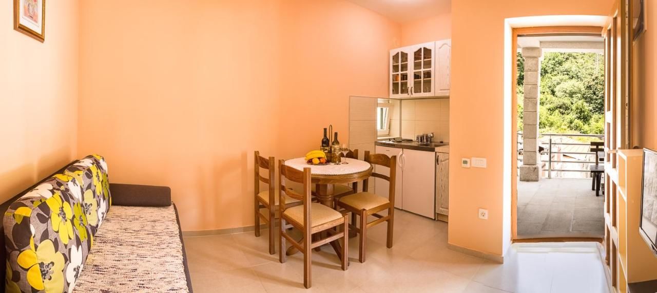 Апартаменты Apartments Kula Рисан-44