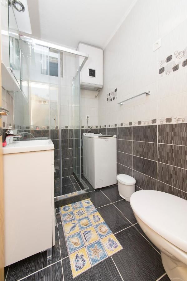Апартаменты Apartments Kula Рисан-11