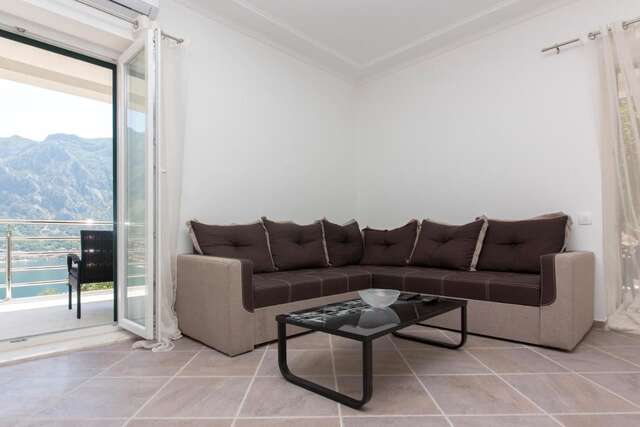 Апартаменты Apartments Kula Рисан-11